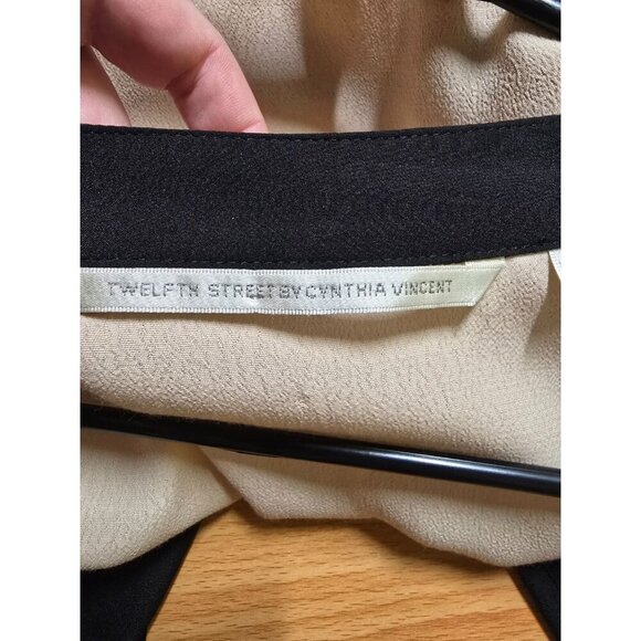 Twelfth Street Cynthia Vincent Romper M Retro Classic Old Money button Pintucked - Picture 4 of 16